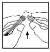 Отломите пластиковый колпачок-насадку с индикатором вскрытия из шприца с растворителем, нарушив целостность перфорации на колпачке. 